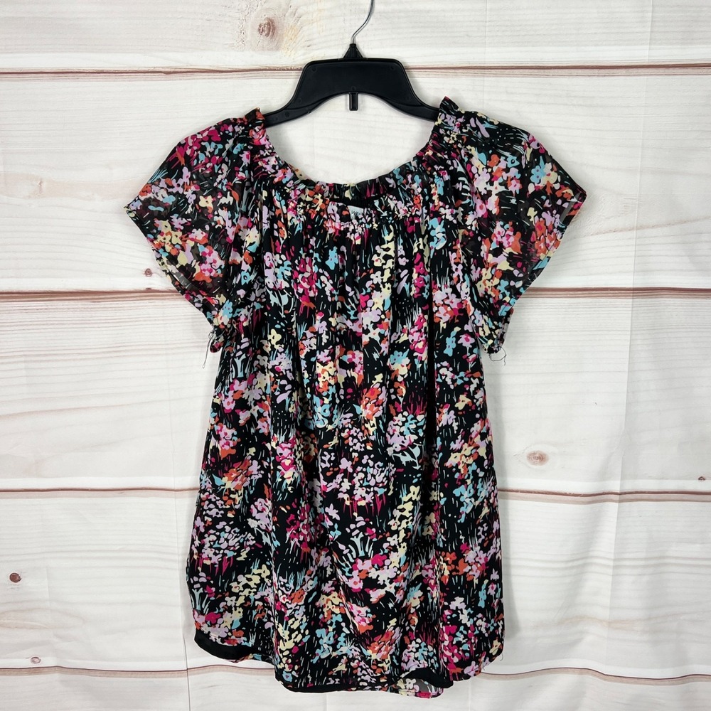 Nine West Top Womens M Black Floral Blouse Chiffon‎ Elastic Neck Short Sleeve